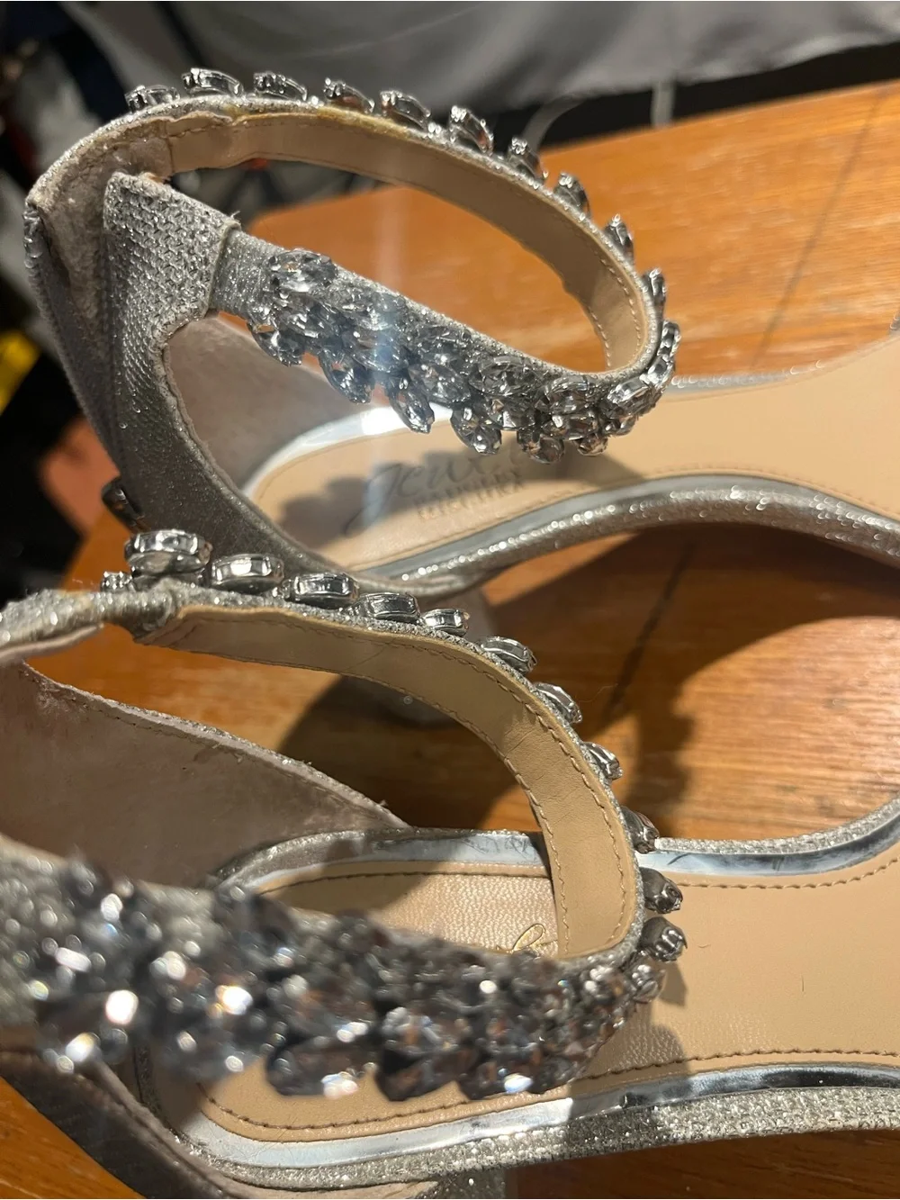 Jewel Badgley Mischka Silver Sparkle Ankle Strap Bradley Sandal Heels SZ 6